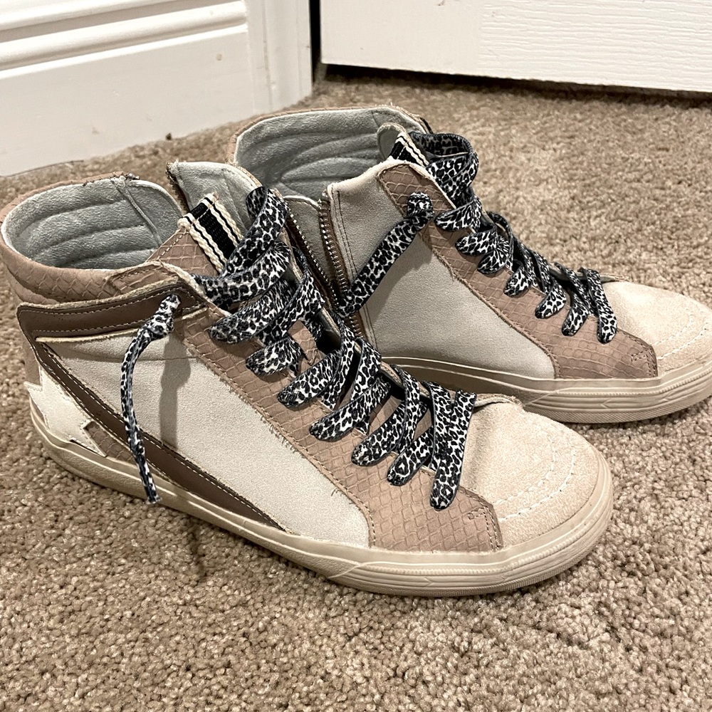 Shu shop high top star sneaker